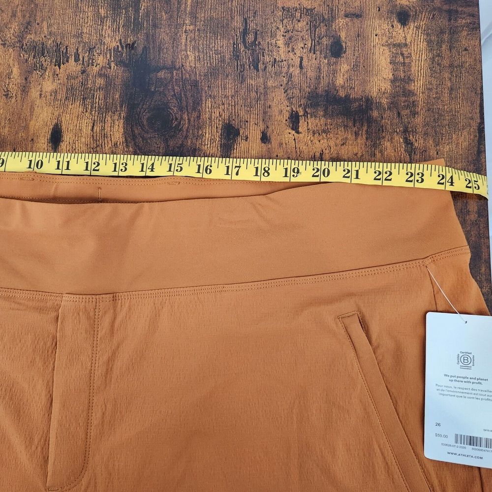 Athleta Womens 26 Orange Semi Fitted Lightweight Stretch Trekkie North Short NWT - Picture 10 of 12